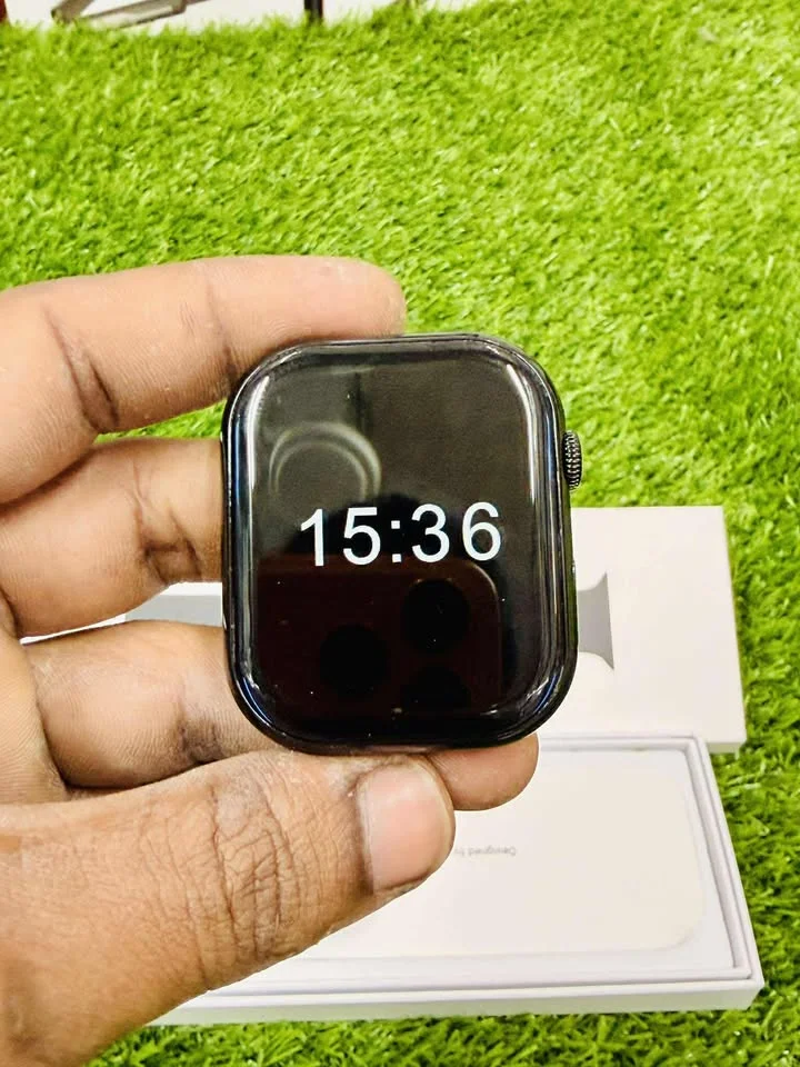 Series 11 Smart Watch - Premium Look & Bluetooth Calling